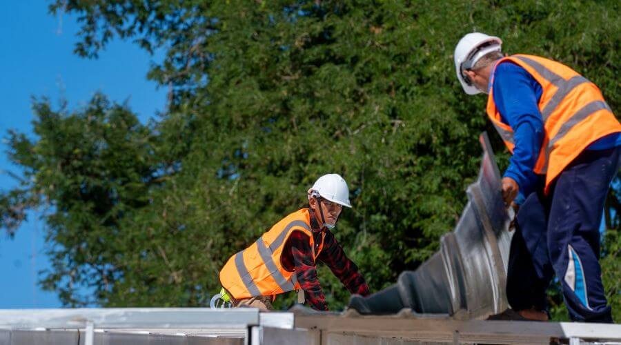 Expert new roof installation services in Worthing, SD